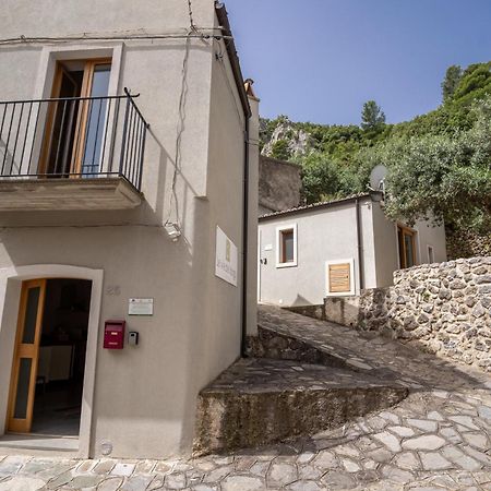 Le Vie Del Borgo Vila Civita Exterior foto