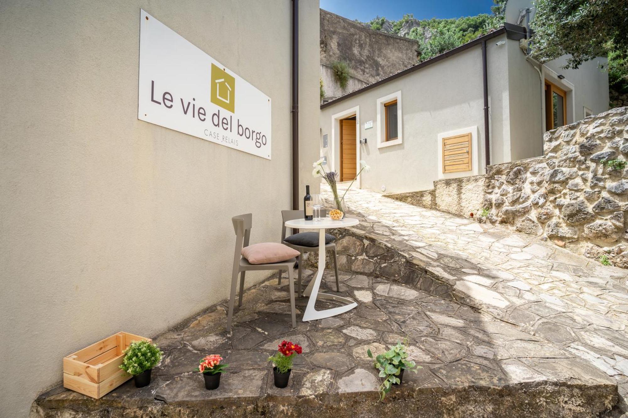 Le Vie Del Borgo Vila Civita Exterior foto